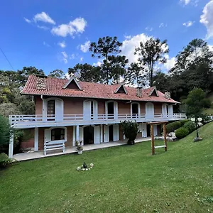 pousada-manacas.camposdojordaohotels.net/